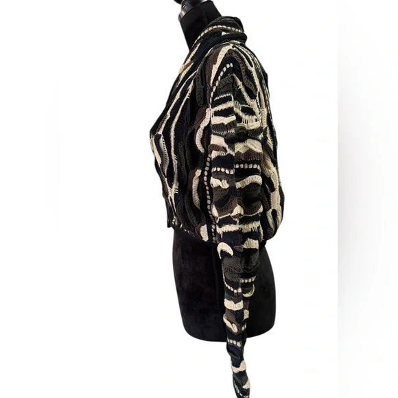 COOGI Black vintage and Cream Patterned cropped Size Small - Picture 4 of 7